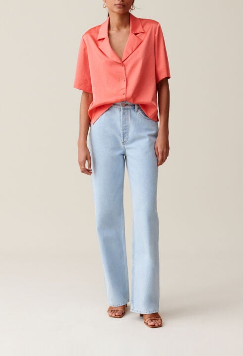 Chemise  fluide satin&eacute;e
