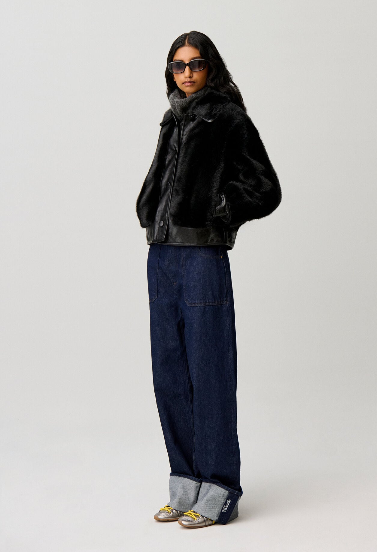 Veste courte fausse fourrure
