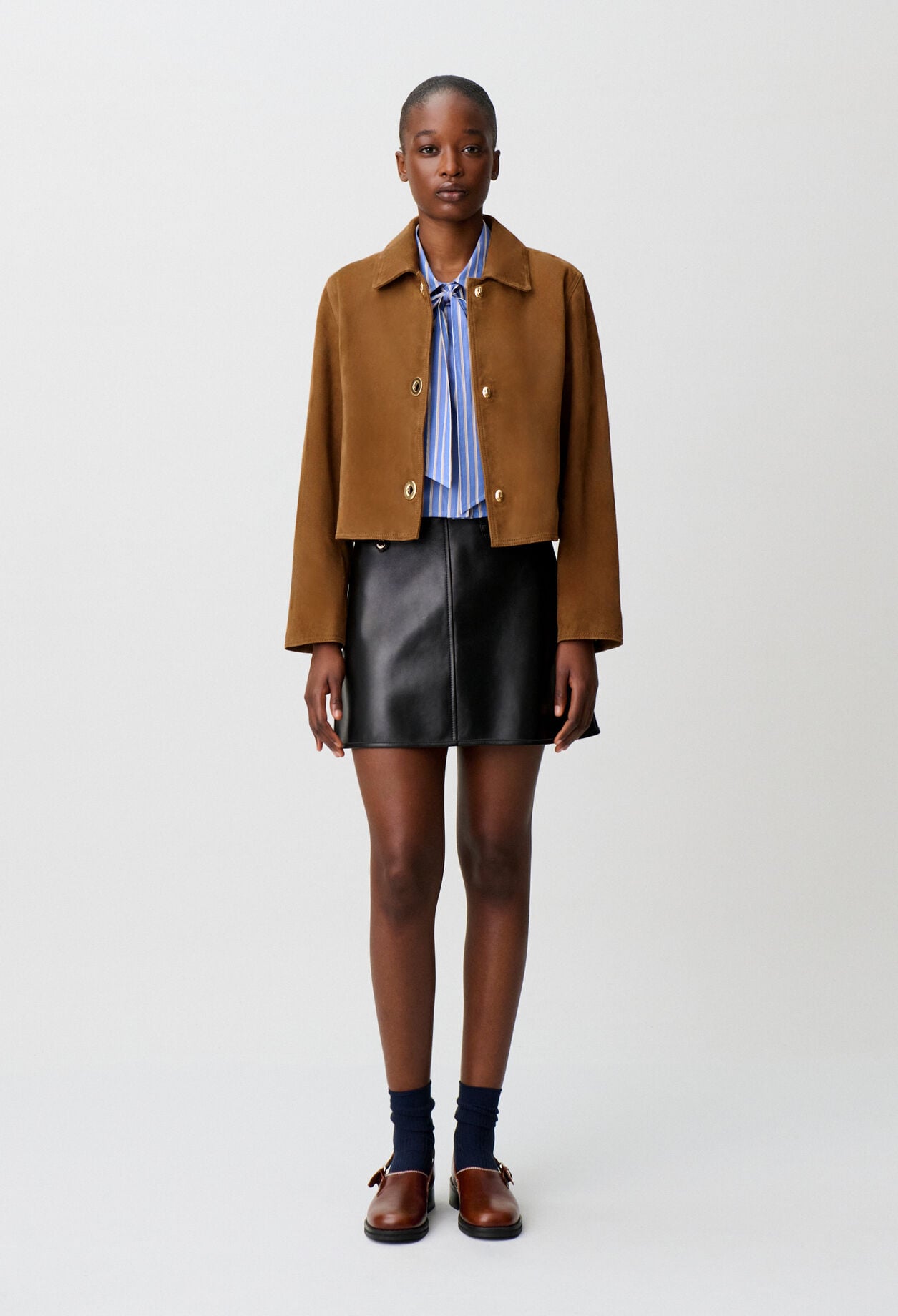 Veste courte cuir su&egrave;de