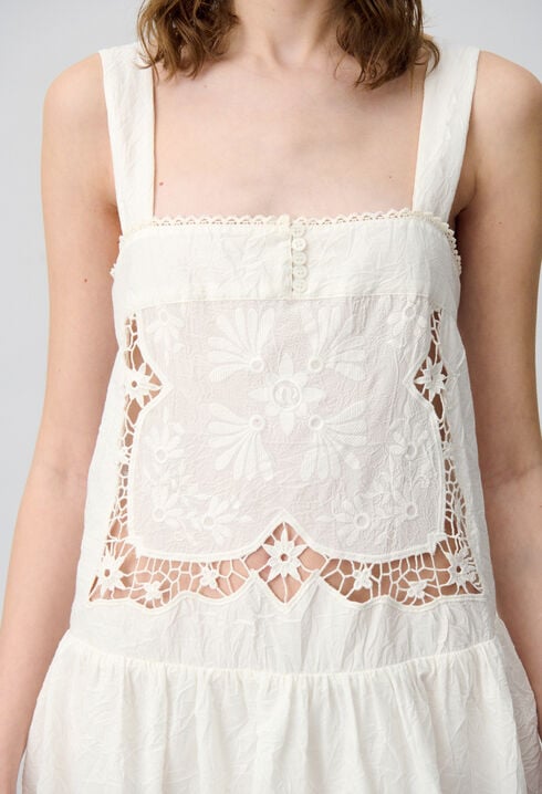 Robe courte buste brodé