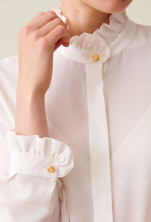 Chemise blanche col montant ondulé 