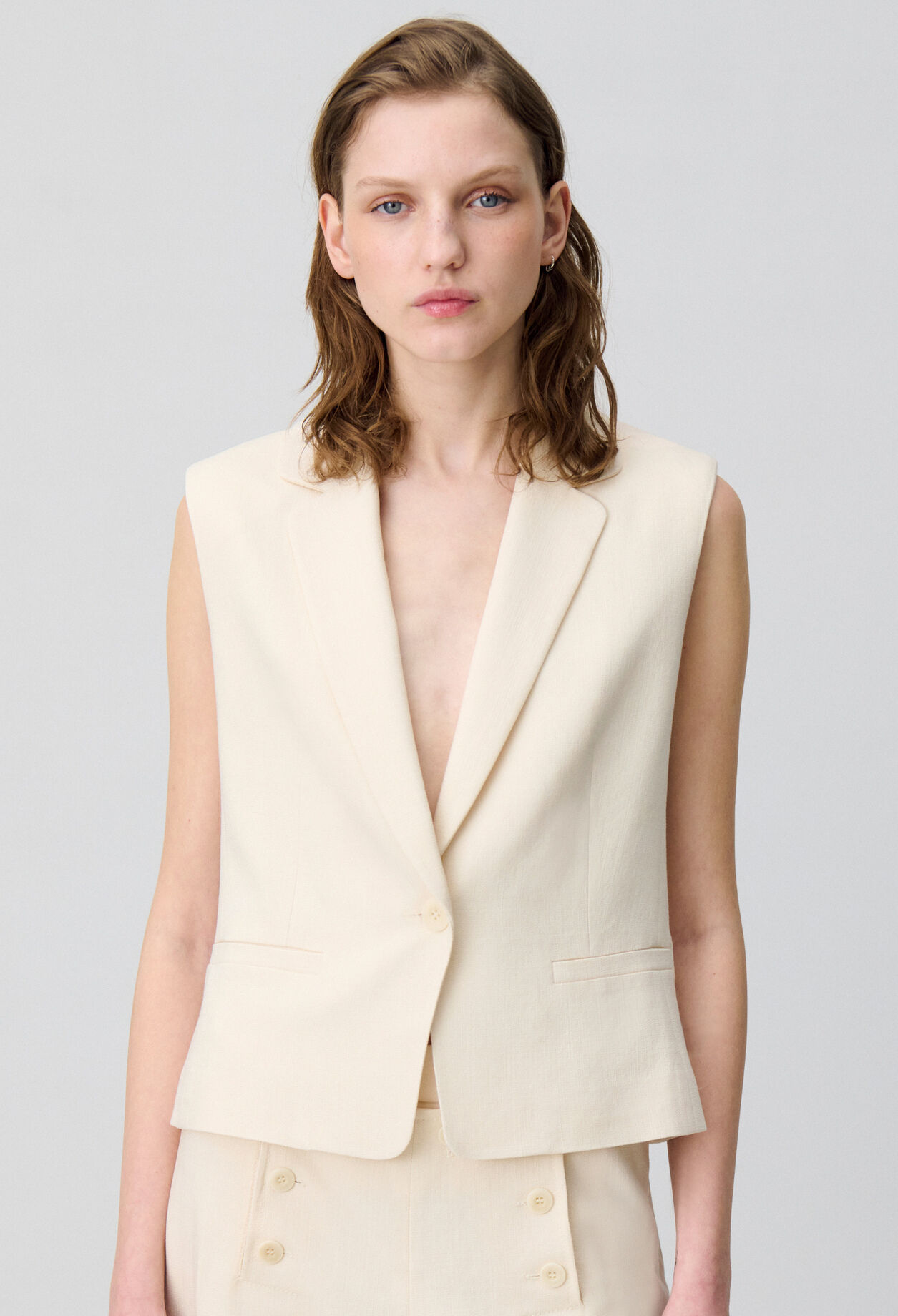 Veste de tailleur sans manches