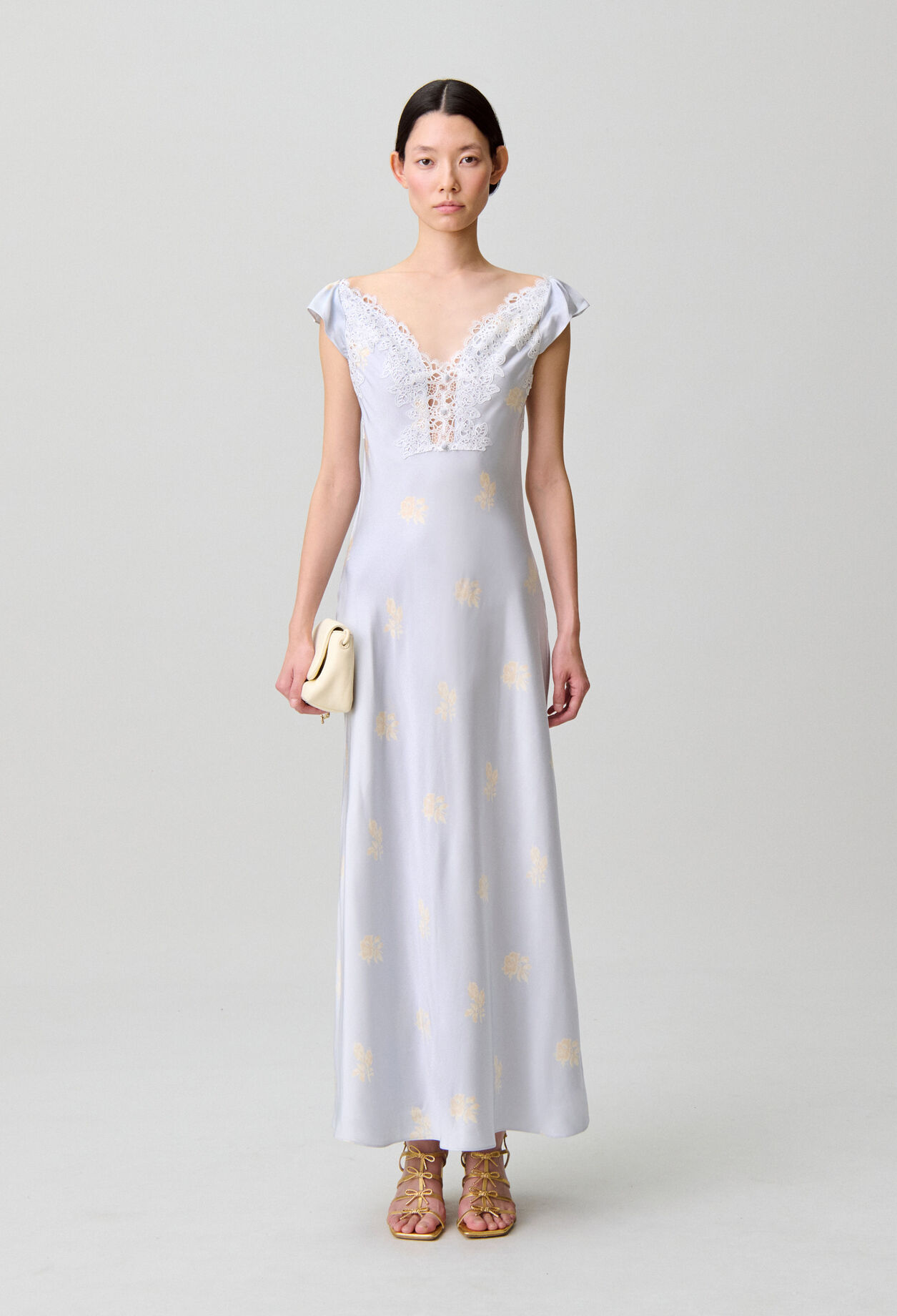 Robe satin fleurs
