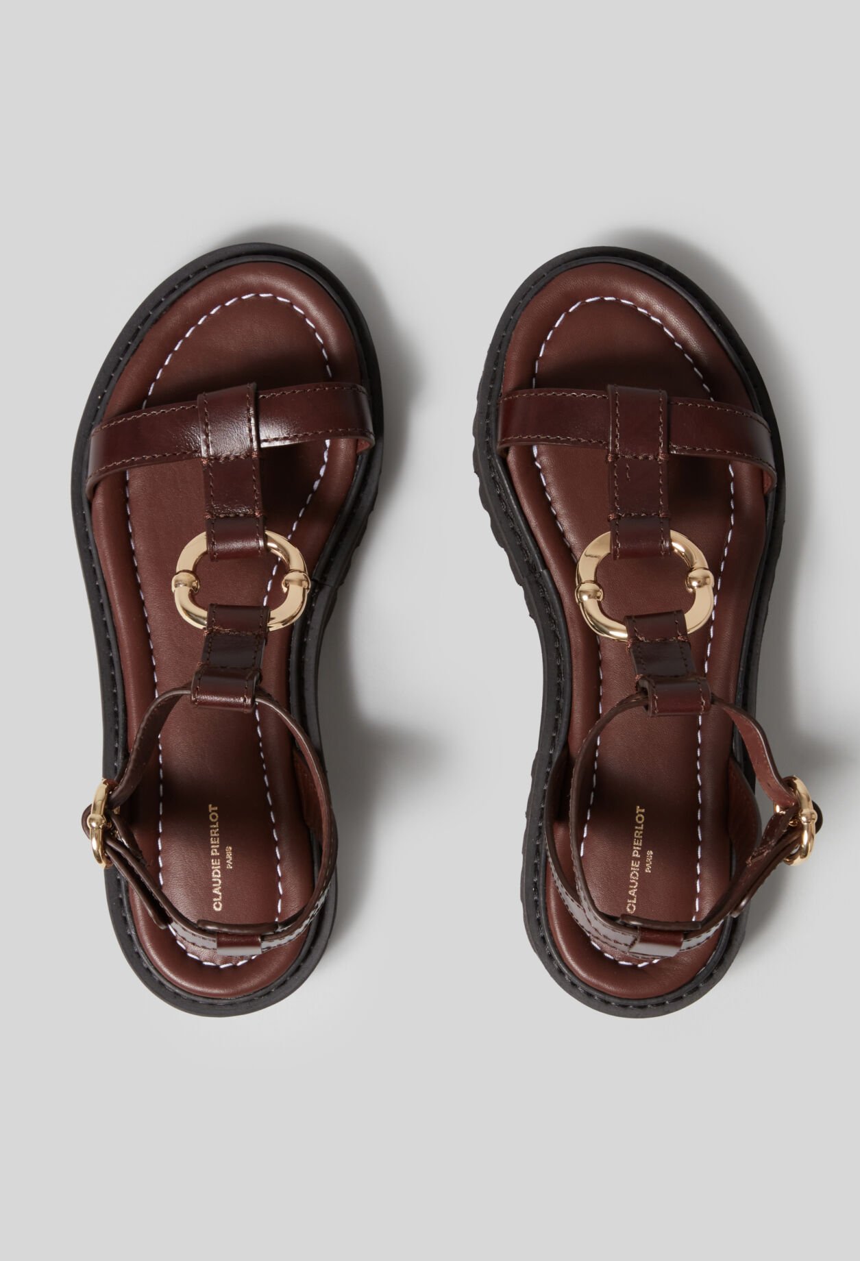 Sandales cuir anneau doré