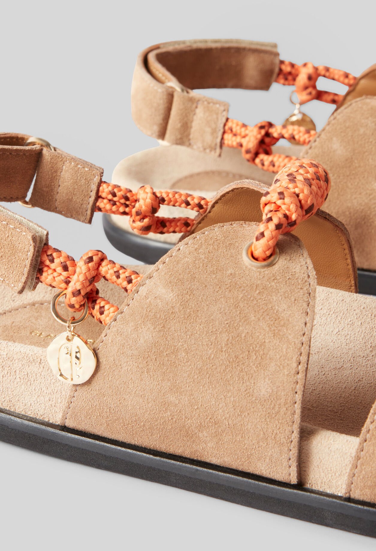 Sandales lacets torsad&eacute;s