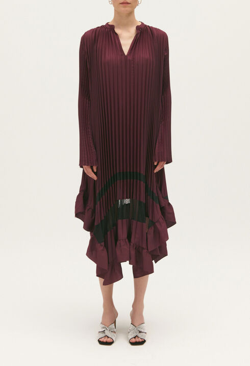 Robe mi-longue plissée
