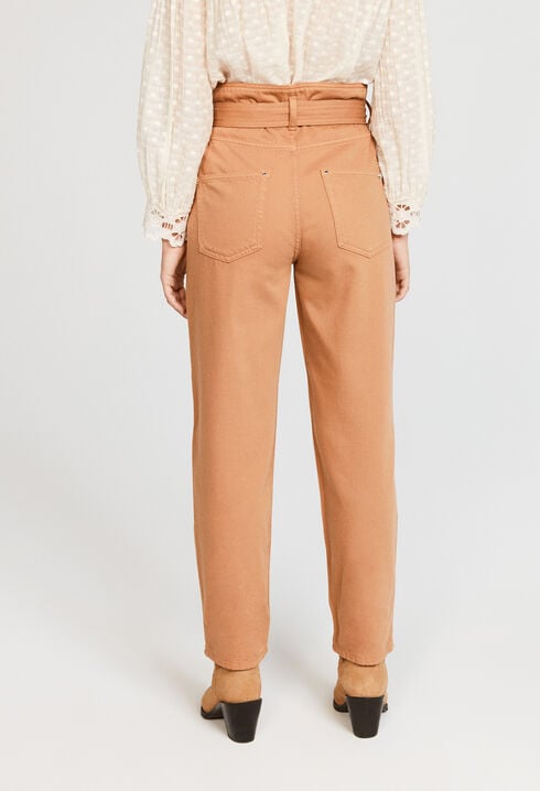 Pantalon carotte économe en eau