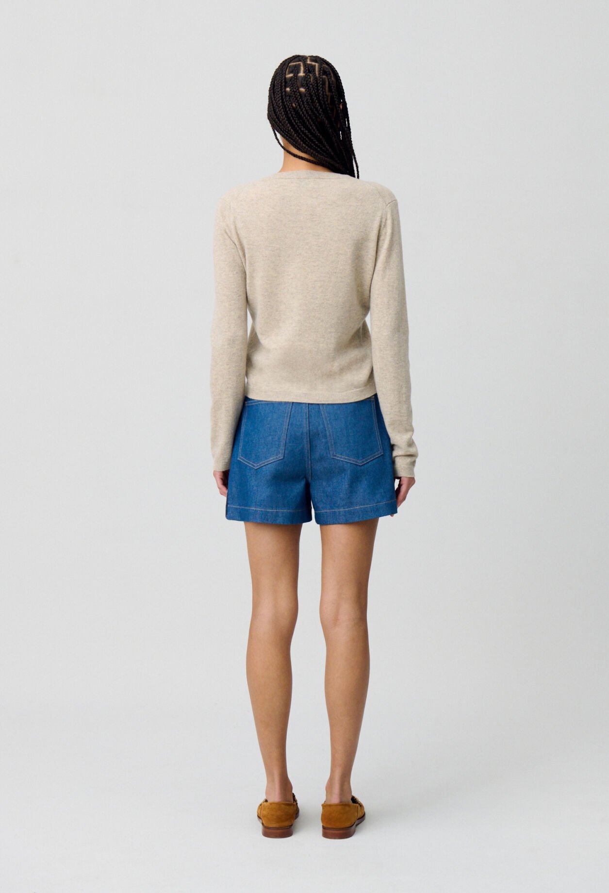 Cardigan laine boutonné broderie CP