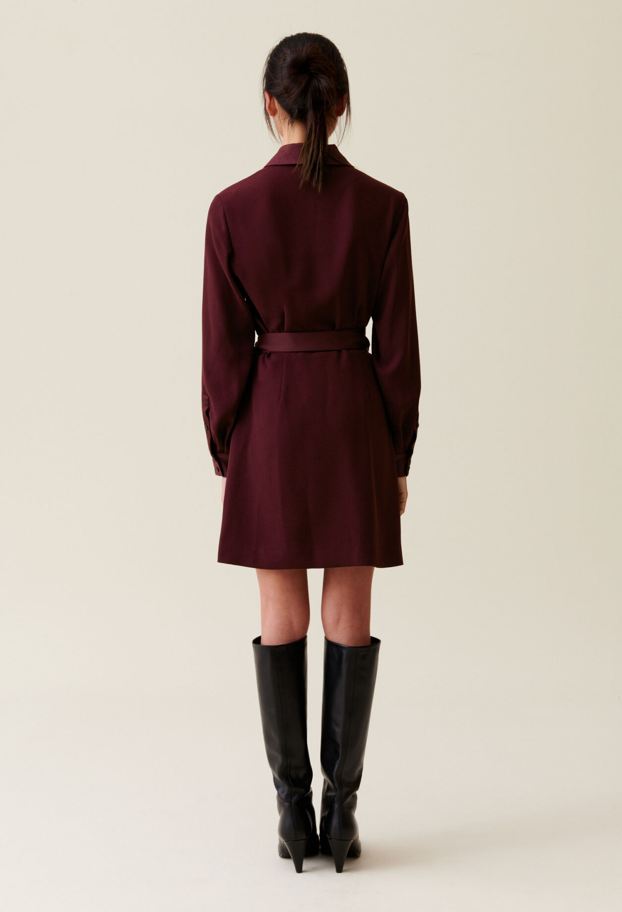 Robe cache-cœur col tailleur