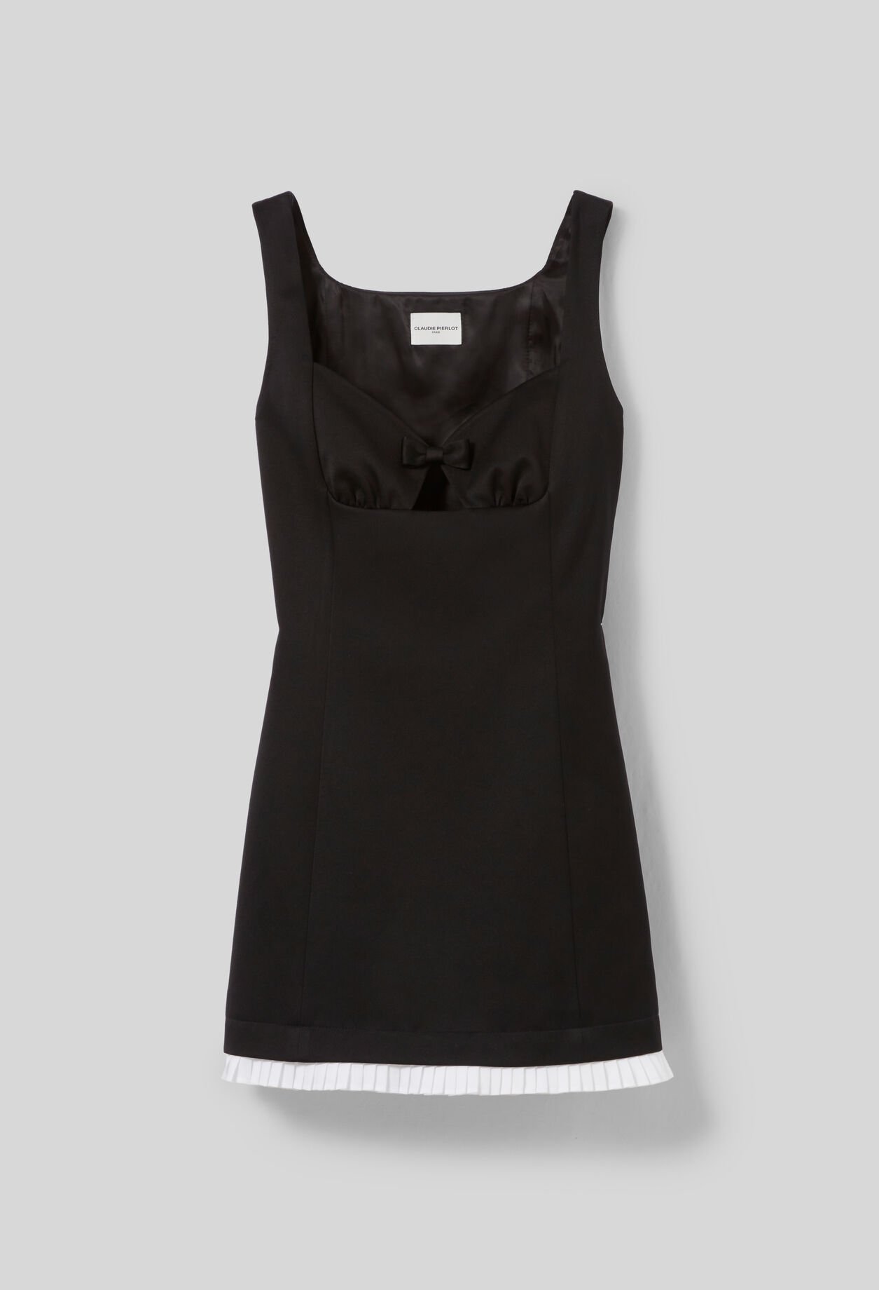 Robe courte plissée