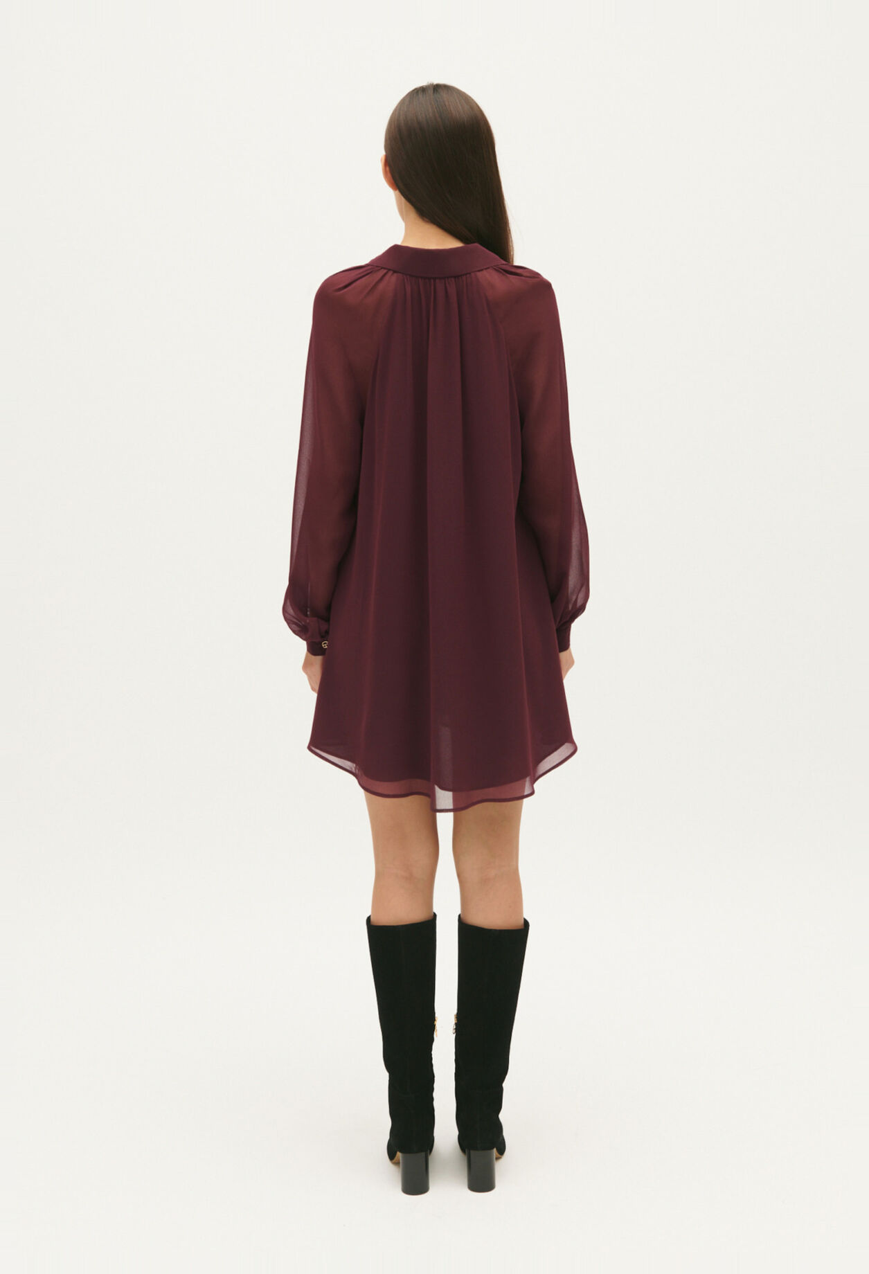 Robe courte fluide