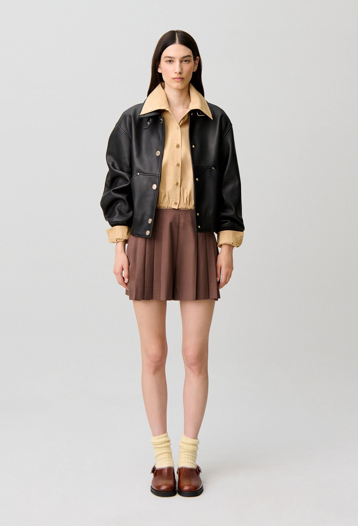 Short coupe droite large