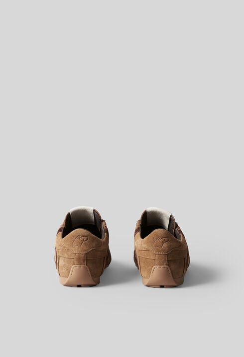 Baskets suède