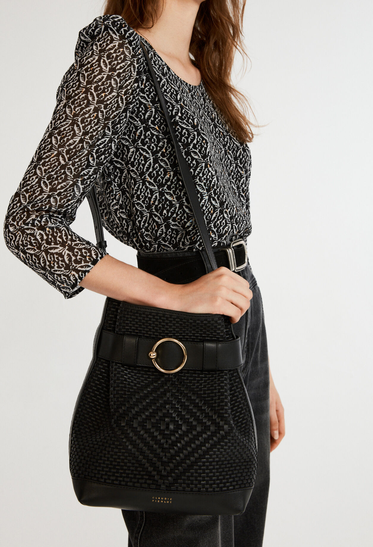 Sac seau en cuir