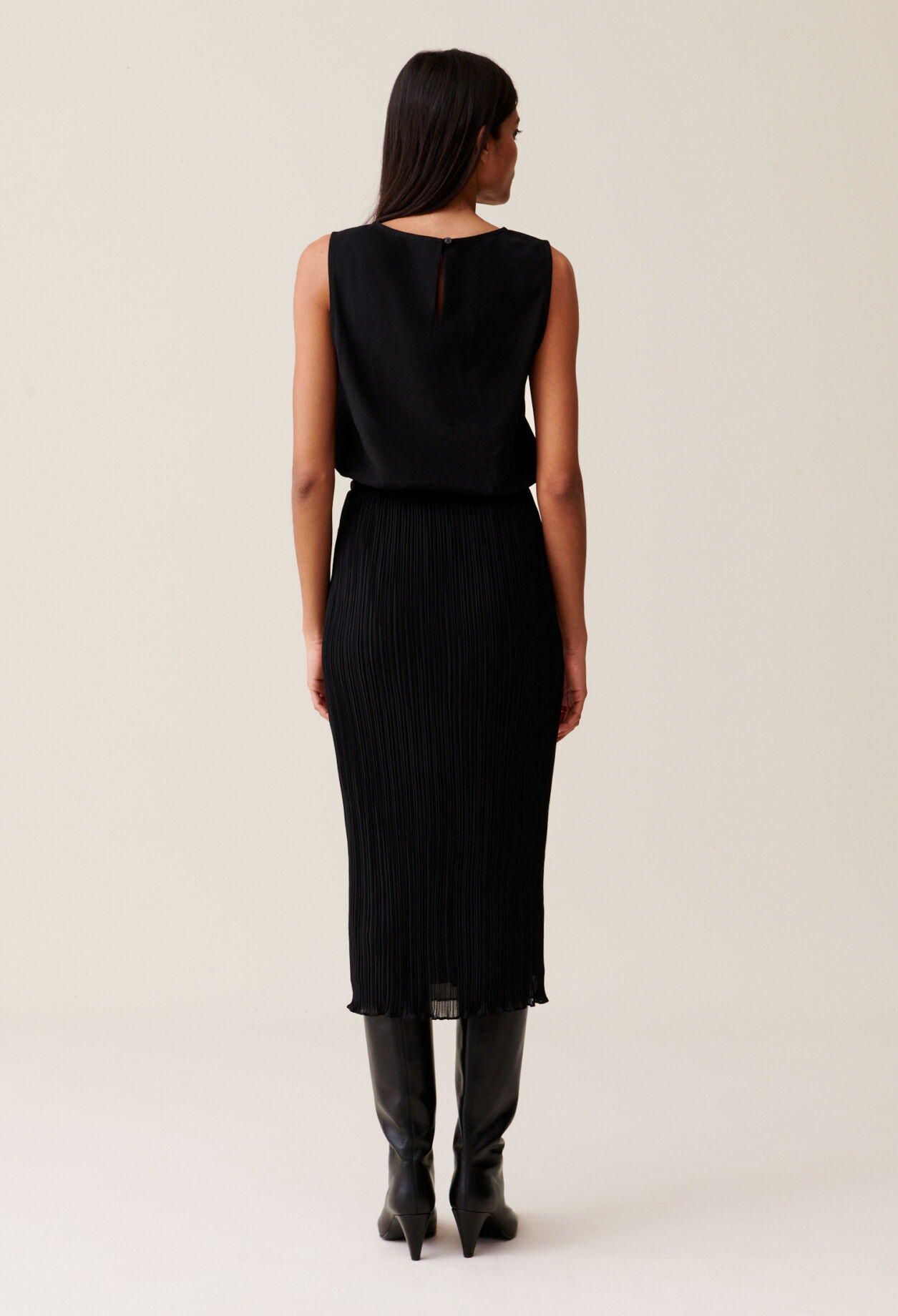 Robe 7 8ème col rond élastiquée
