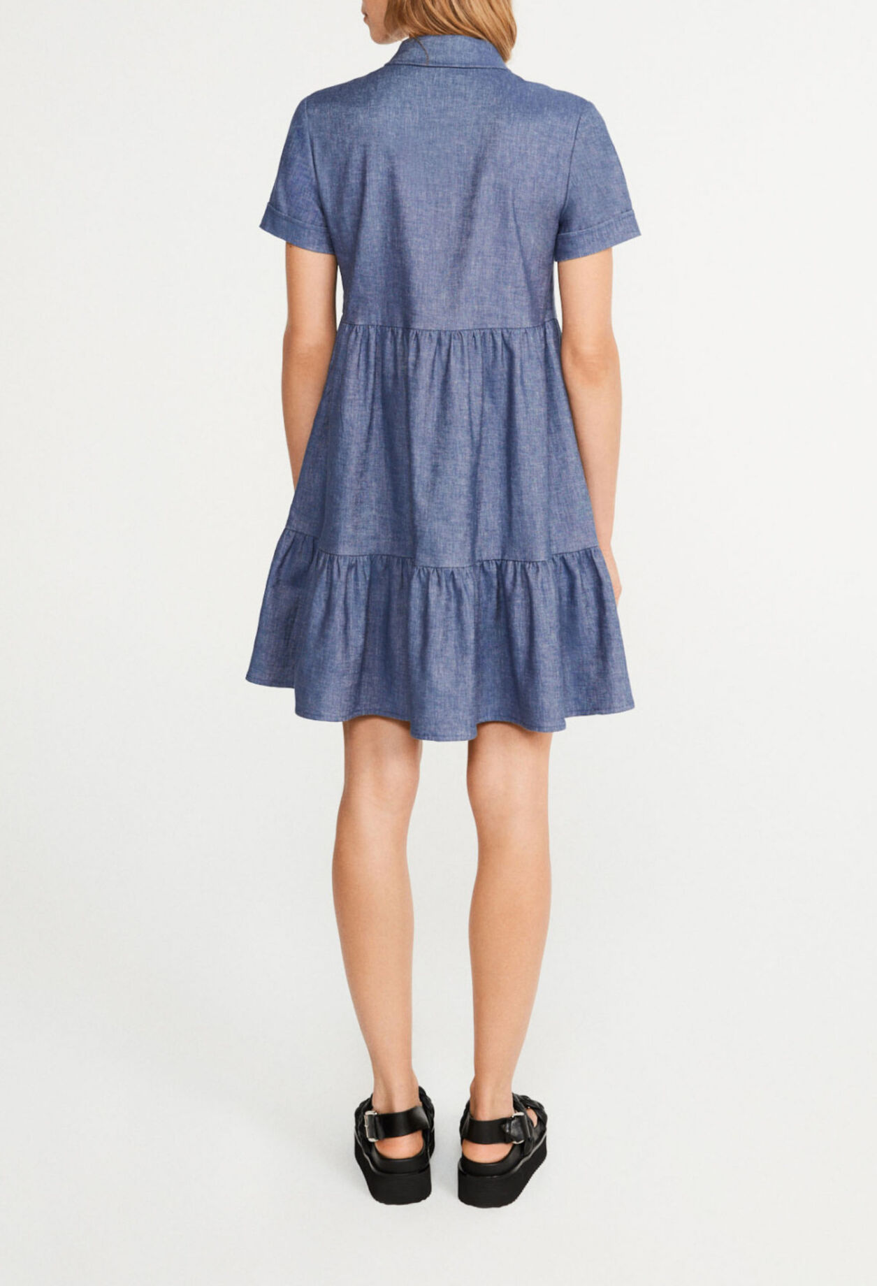 Robe courte