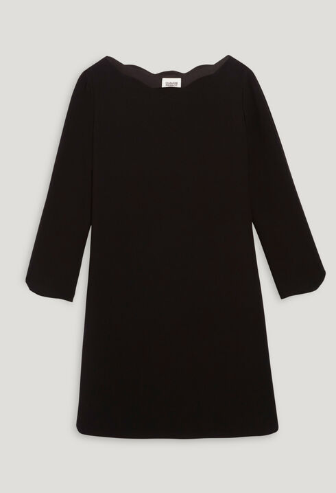 Robe noire courte