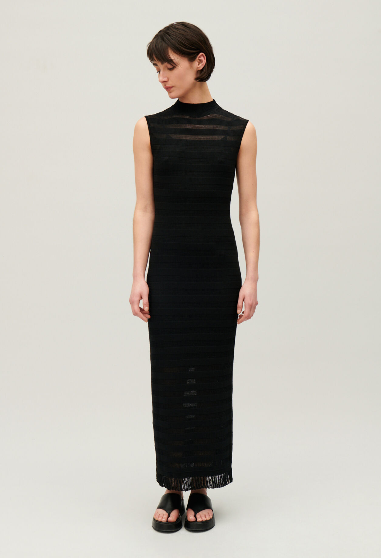 Robe tube noire outlet
