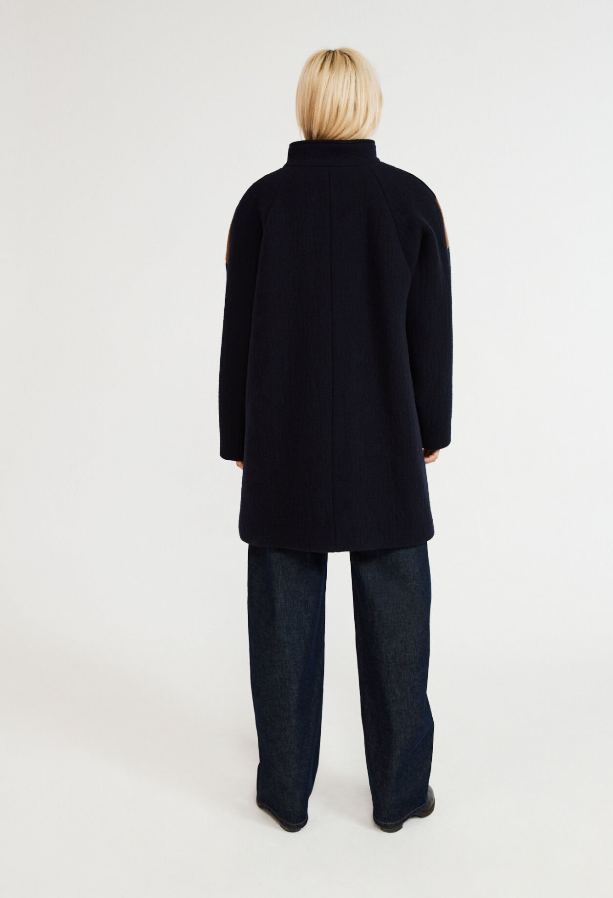 Manteau mi-long en laine