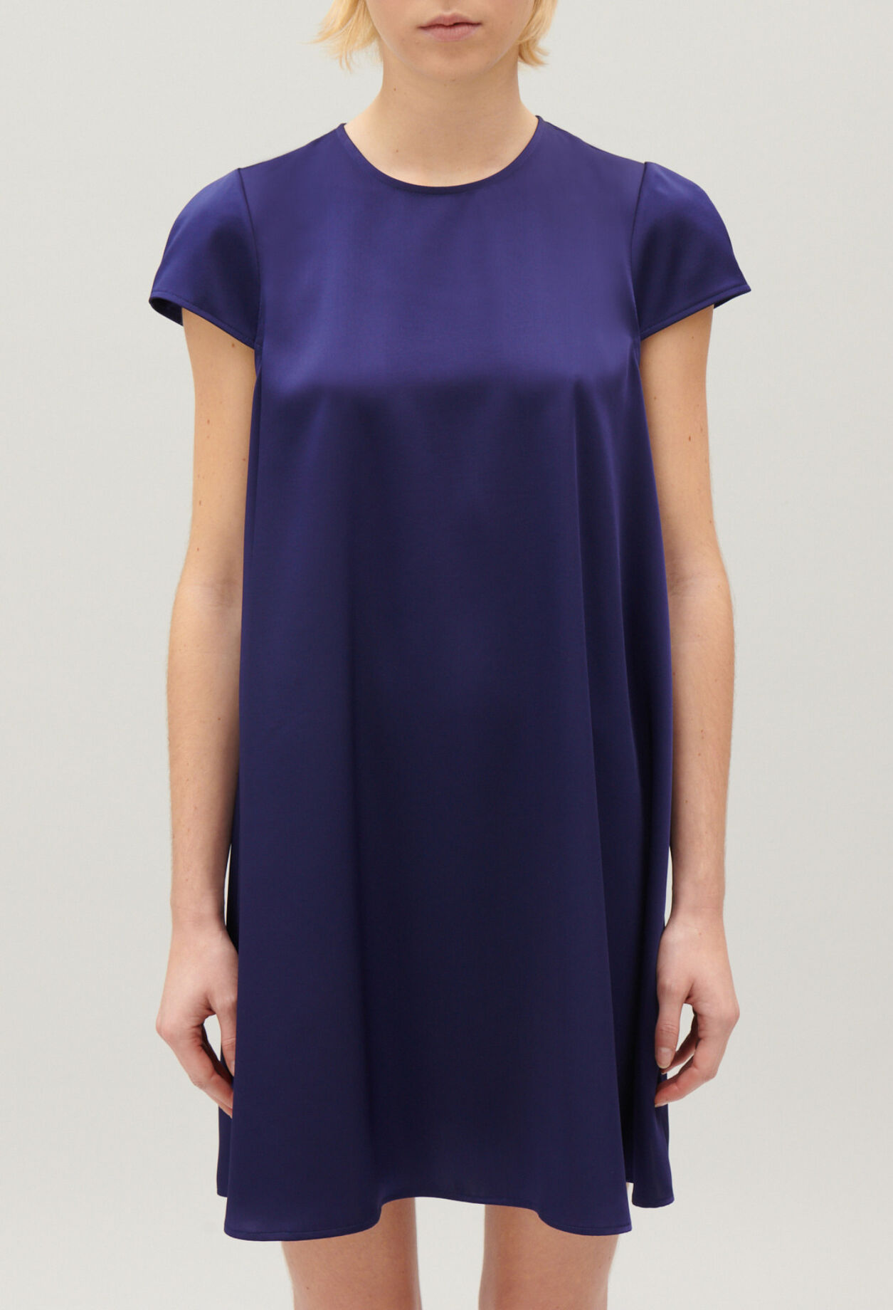 Robe courte babydoll fluide