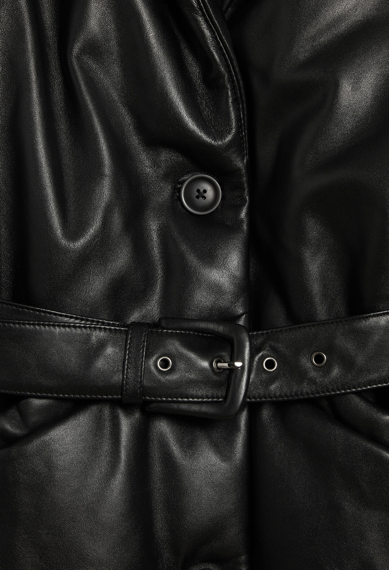 Manteau court en cuir responsable