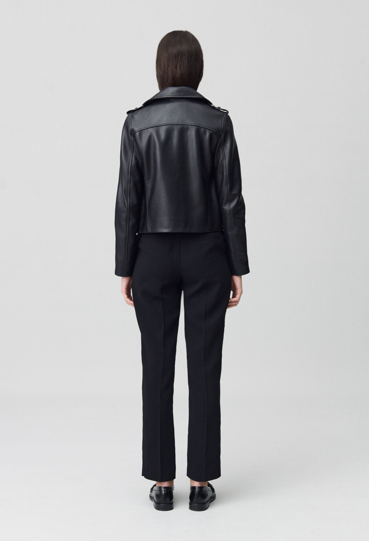 Veste cuir lisse cintrée