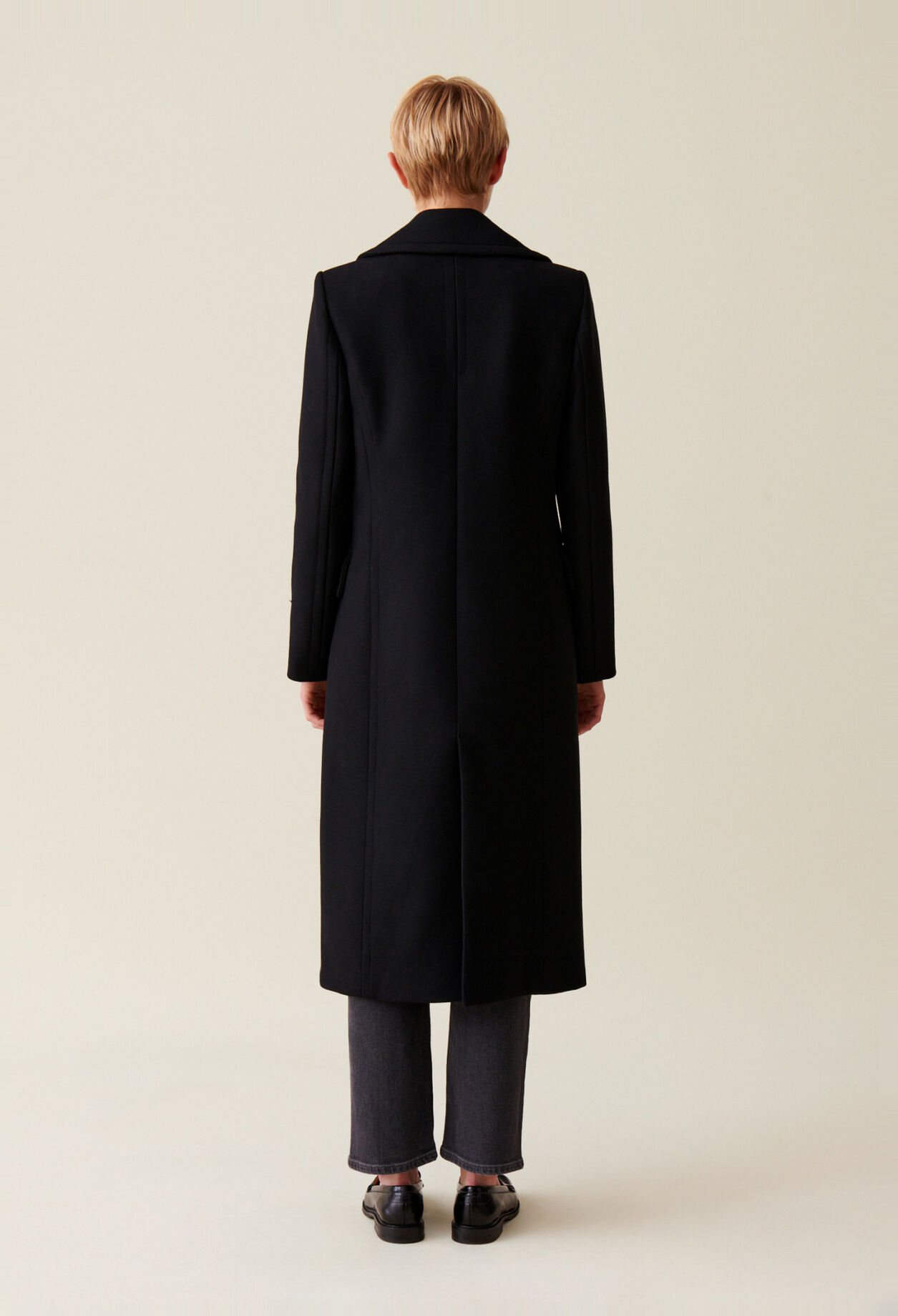 Manteau long crois&eacute;