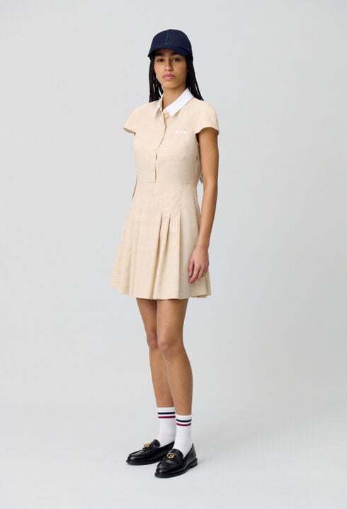 Robe courte plissée