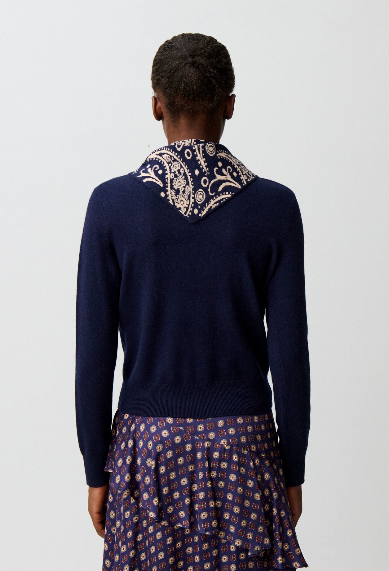 Pull maille bijou c&oelig;ur dor&eacute;
