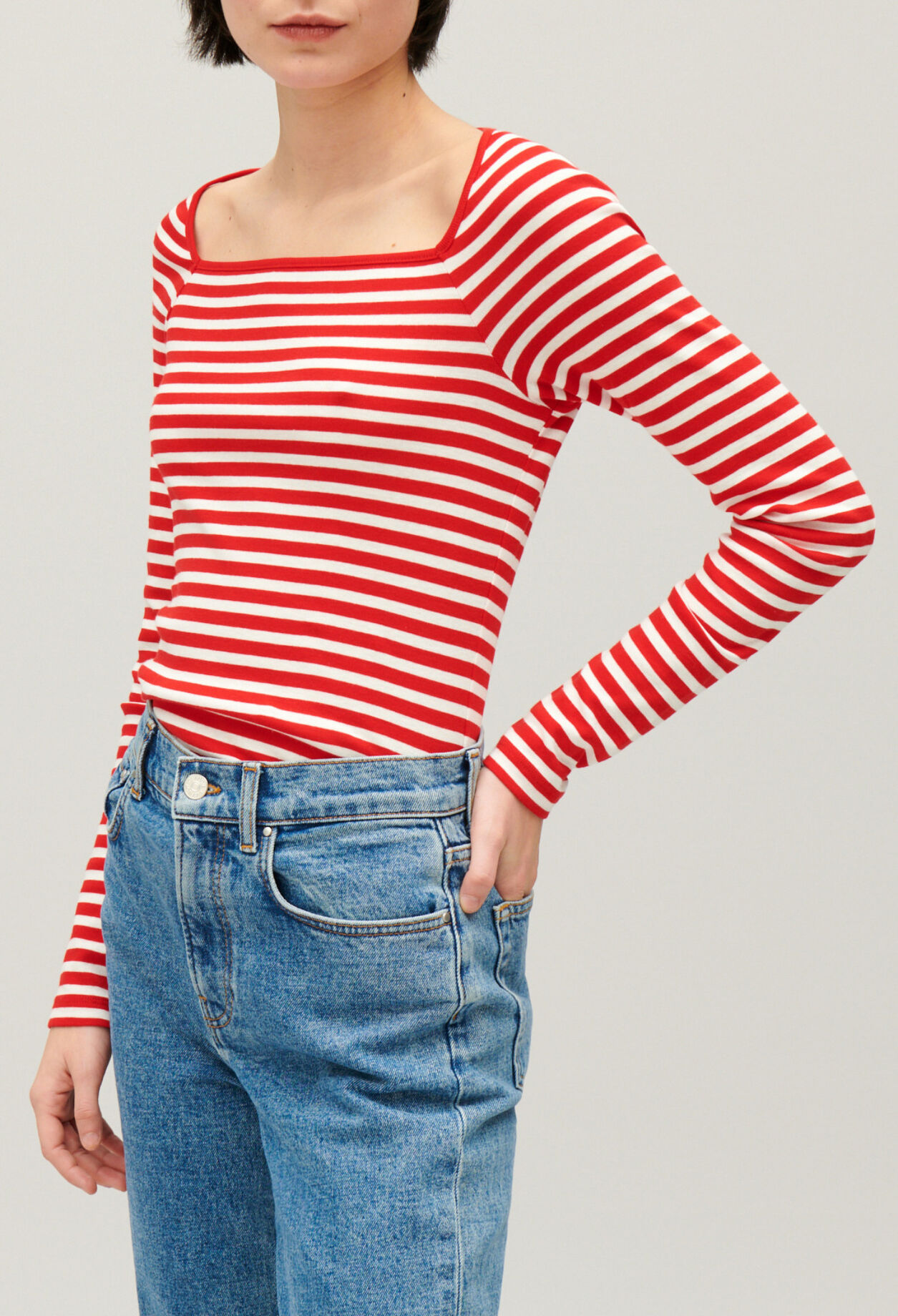 T-shirt ray&eacute;