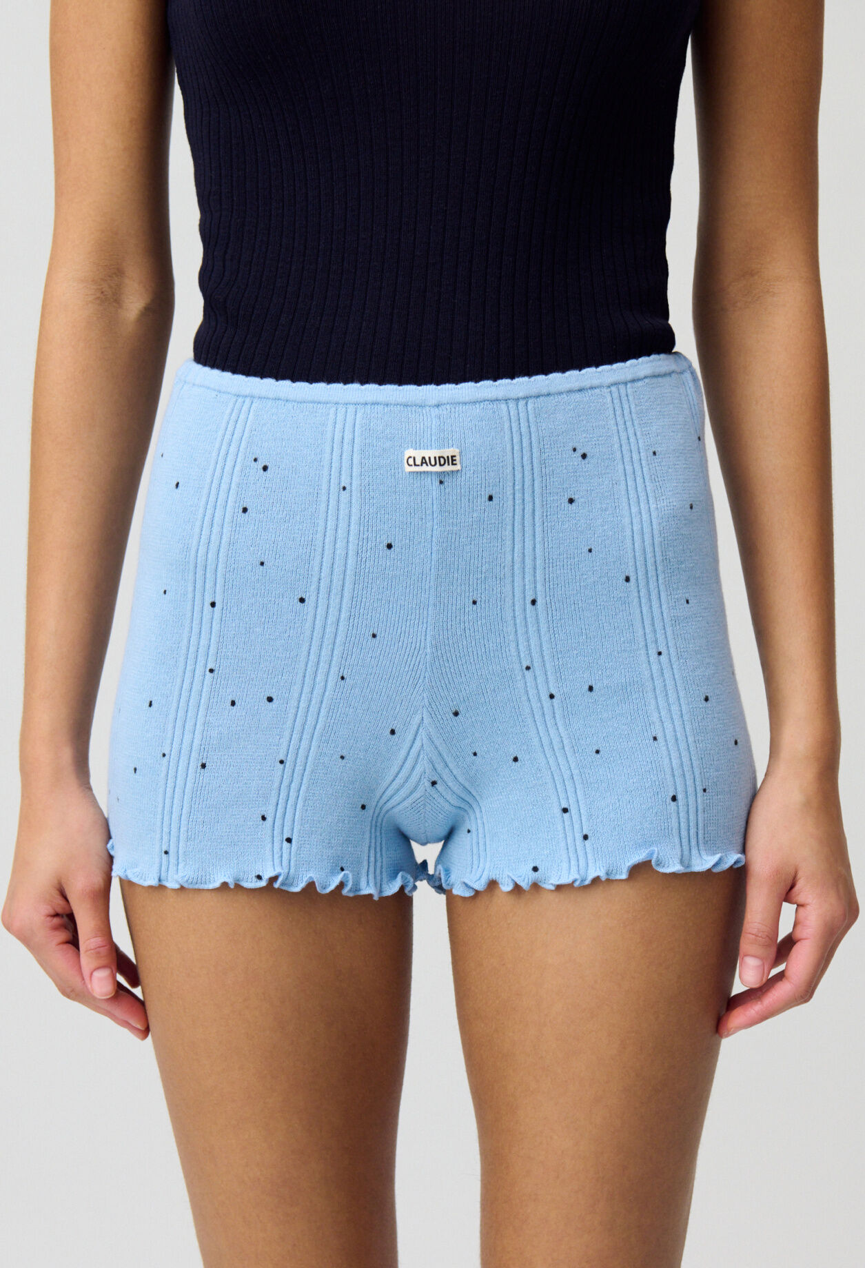 Short court maille fine