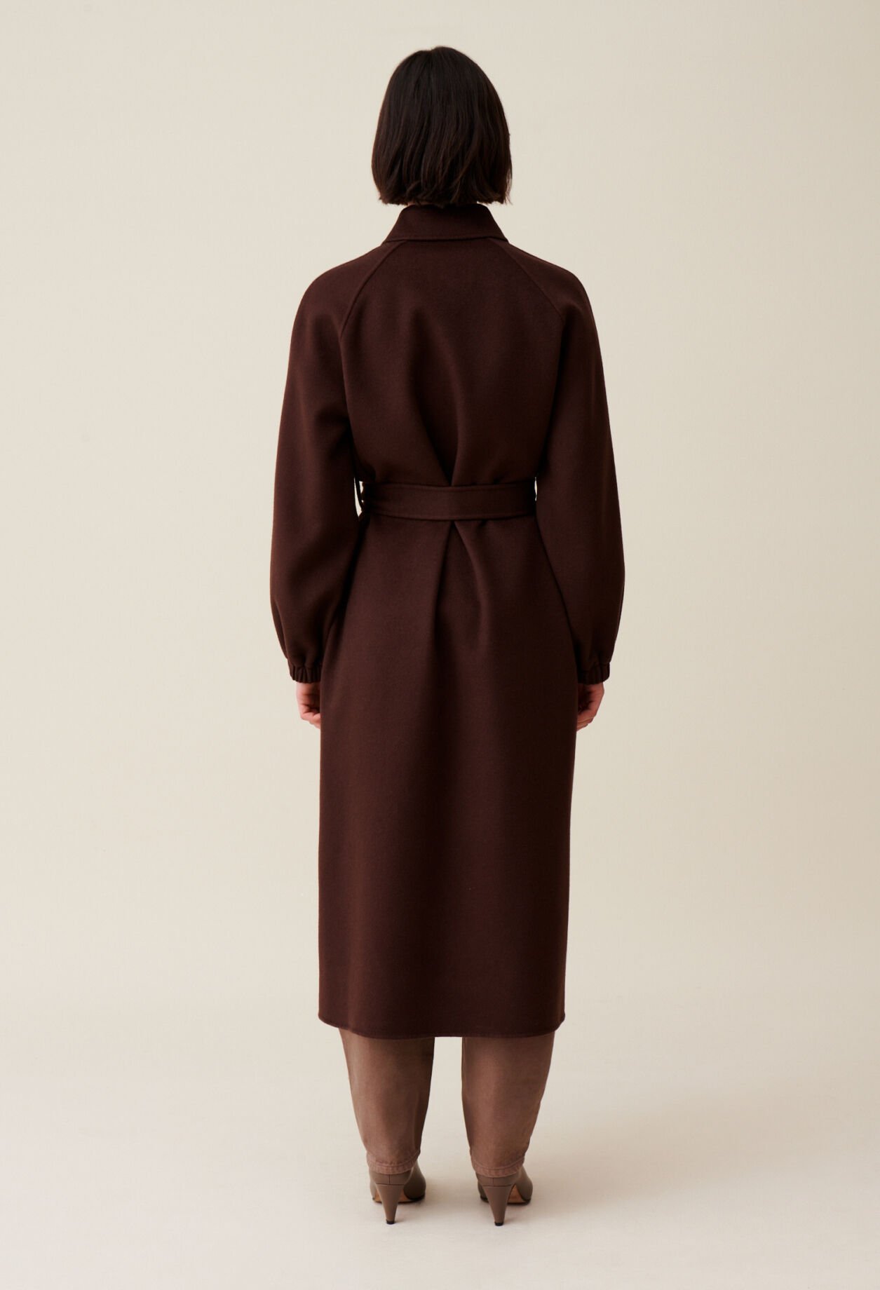 Manteau long ceinturé marron 
