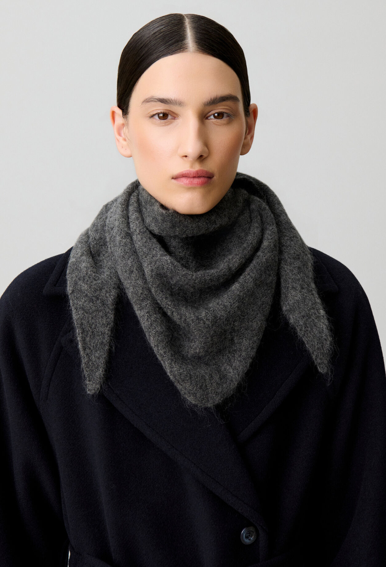 Foulard triangle maille poilue