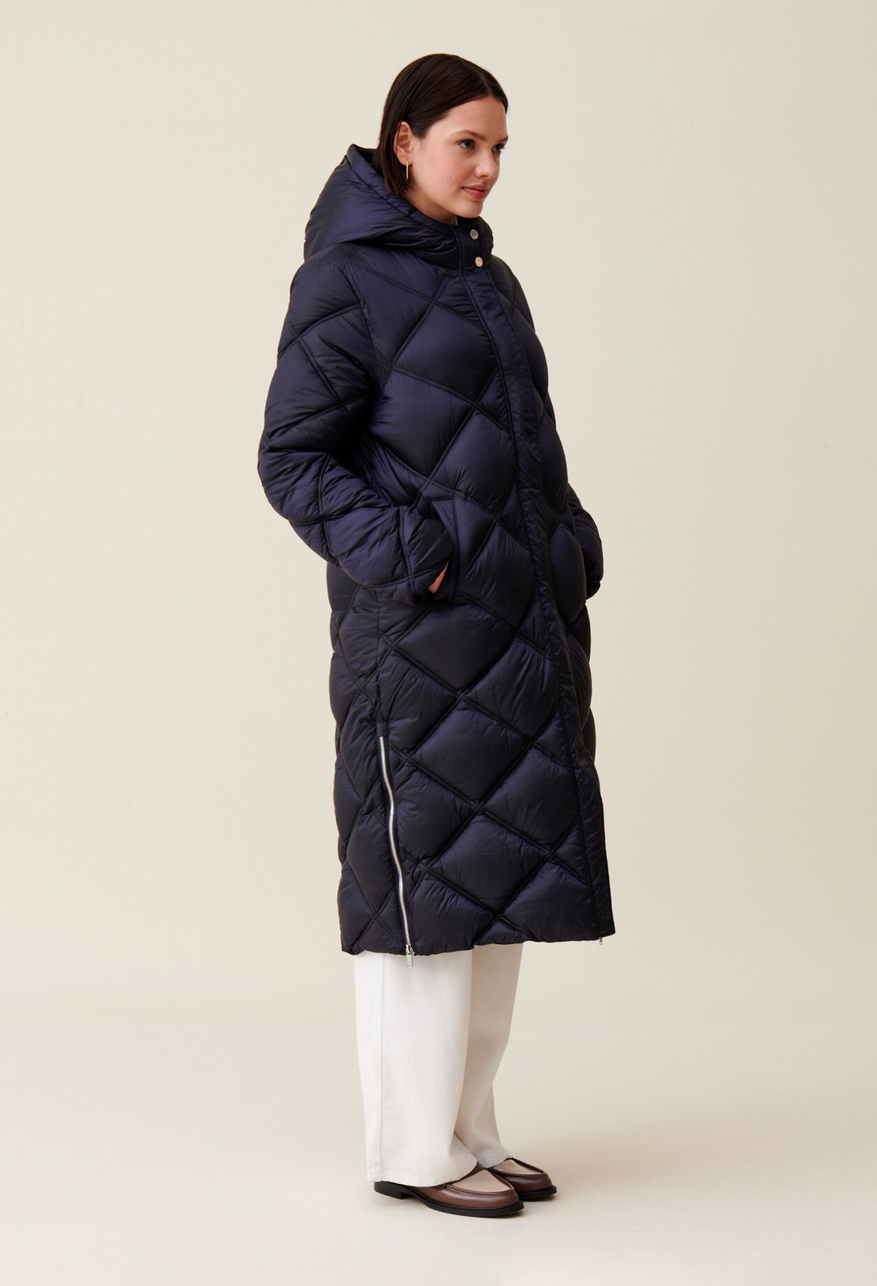 Doudoune longue capuche matelassée