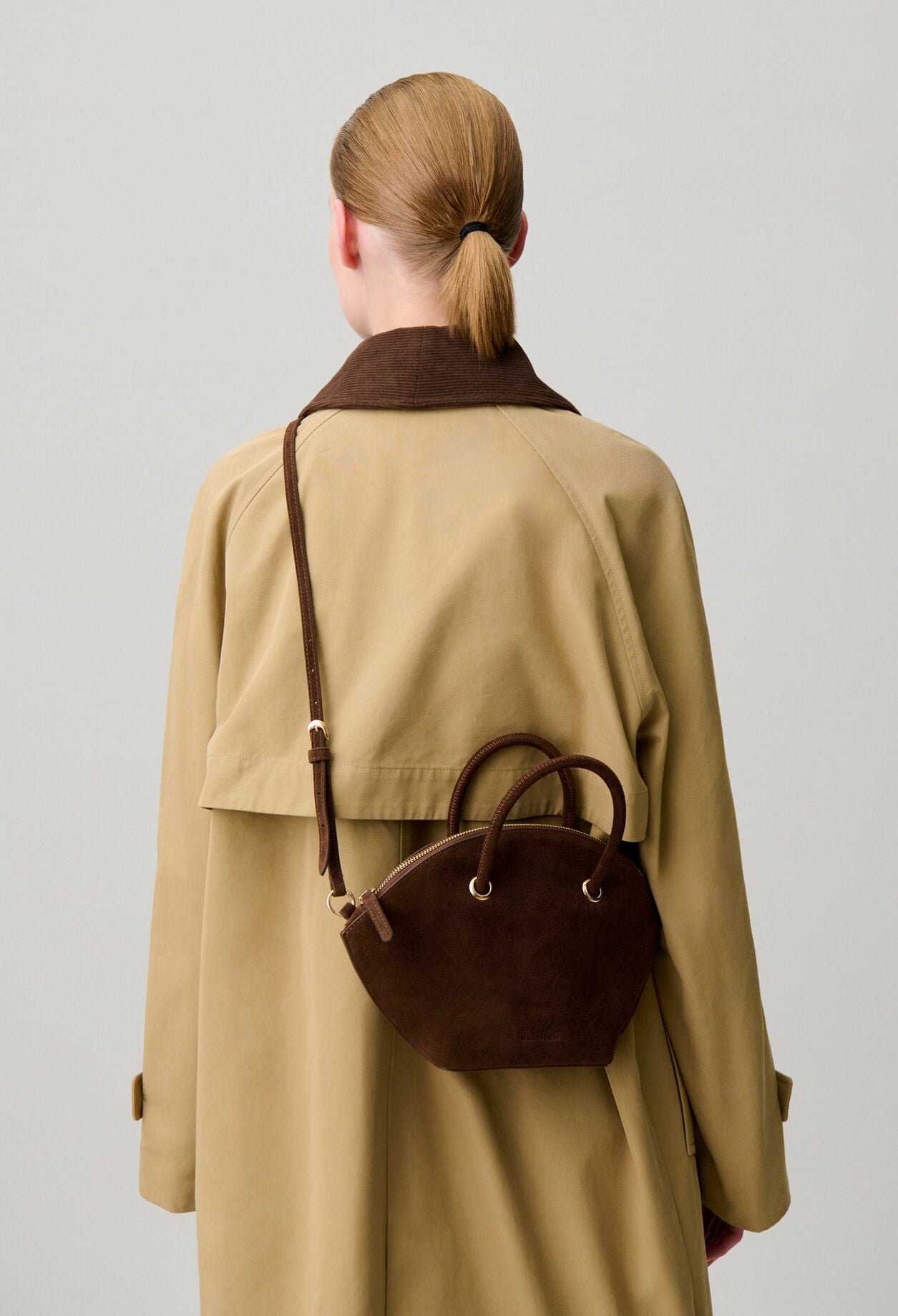Sac &agrave; main cuir velours souple