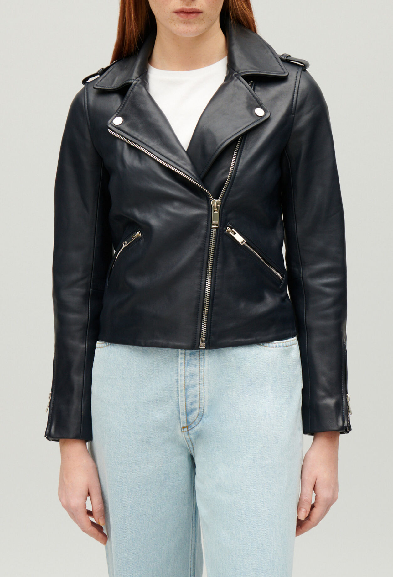 Veste en cuir lisse bleu marine