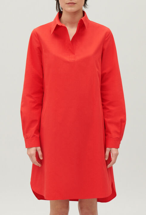 Robe courte col polo