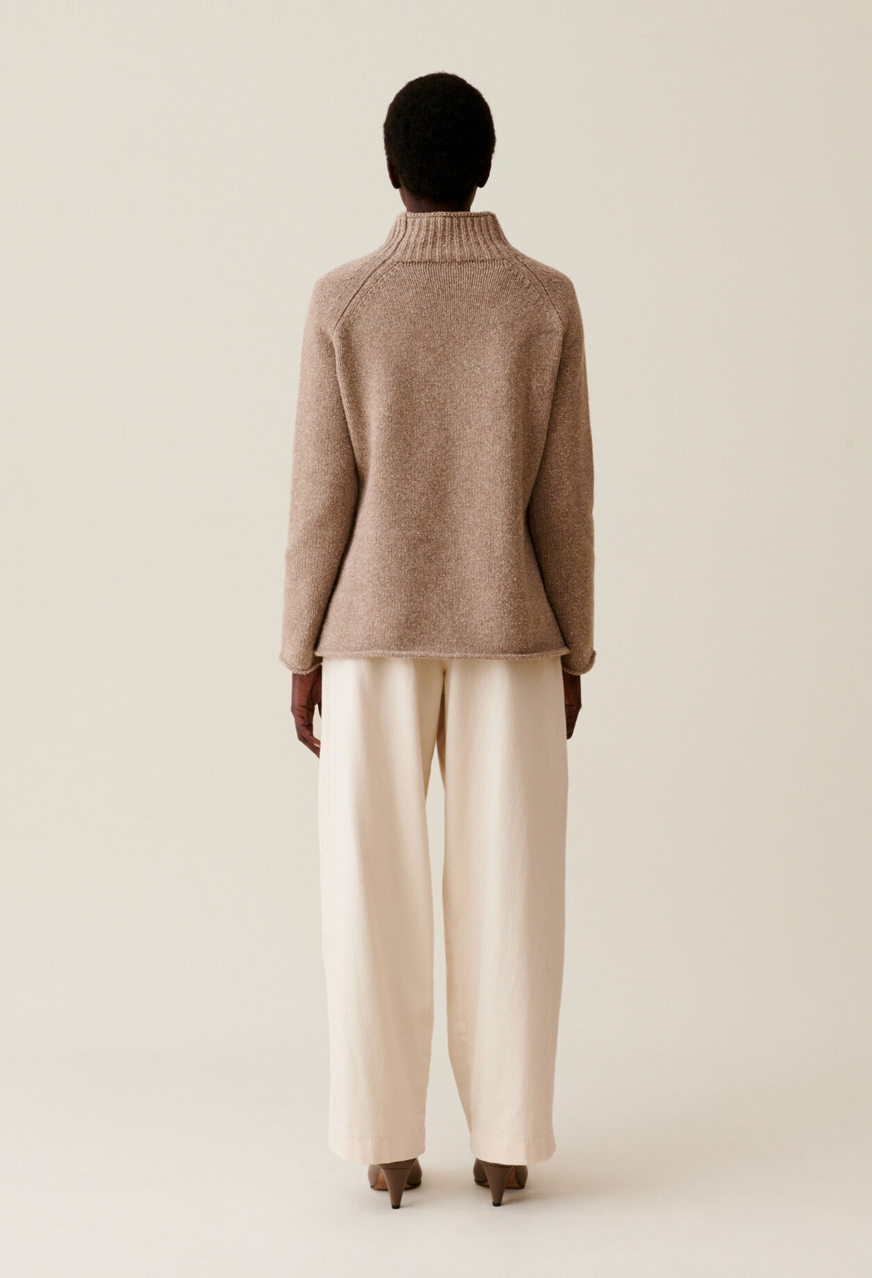 Pull oversized col chemin&eacute;e motifs