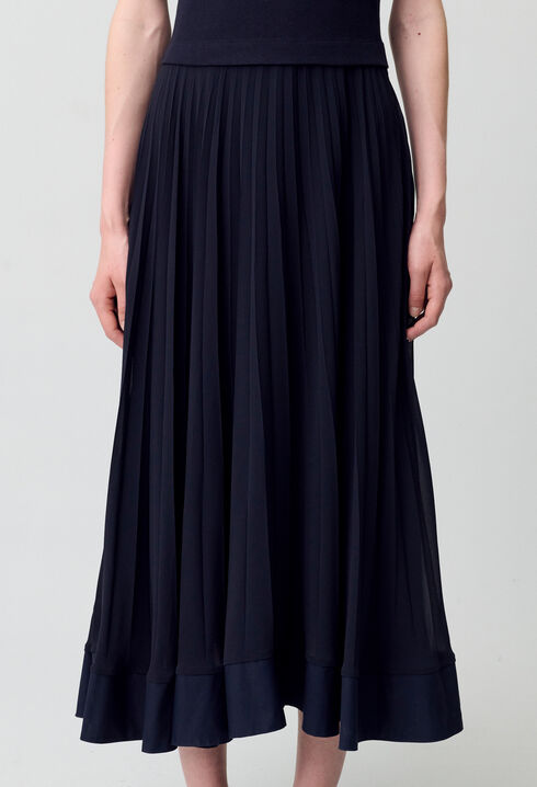 Robe longue plissée marine