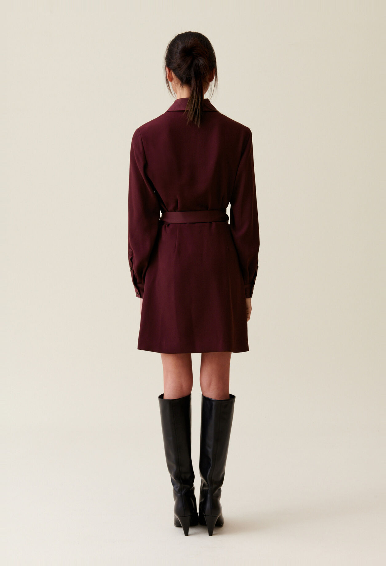 Robe cache-c&oelig;ur col tailleur