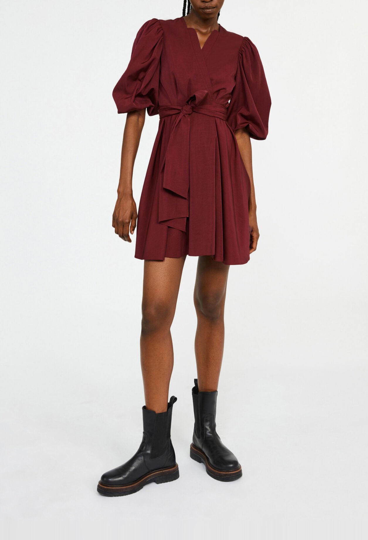 Robe bordeaux courte cache cœur