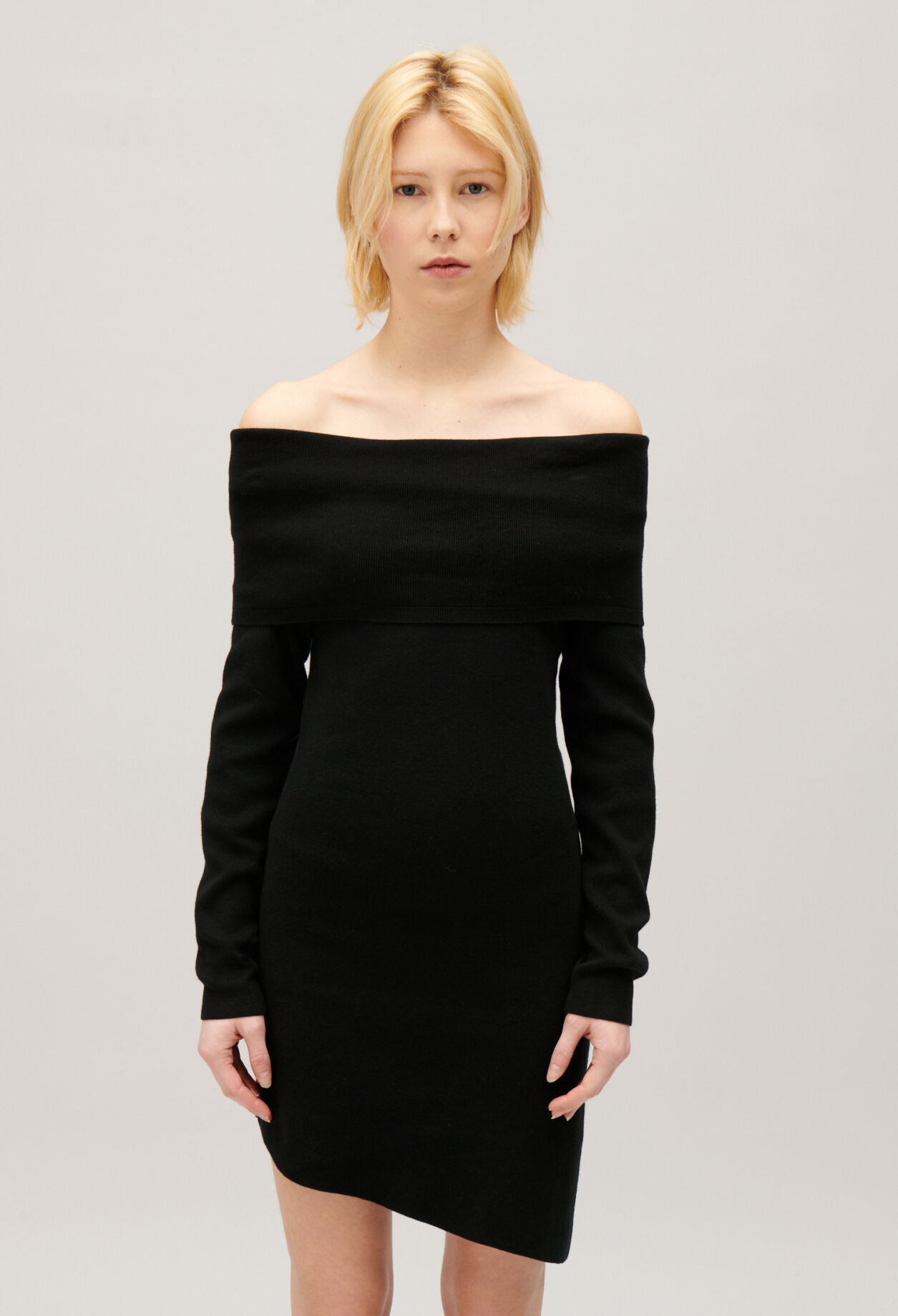 Robe asymétrique maille