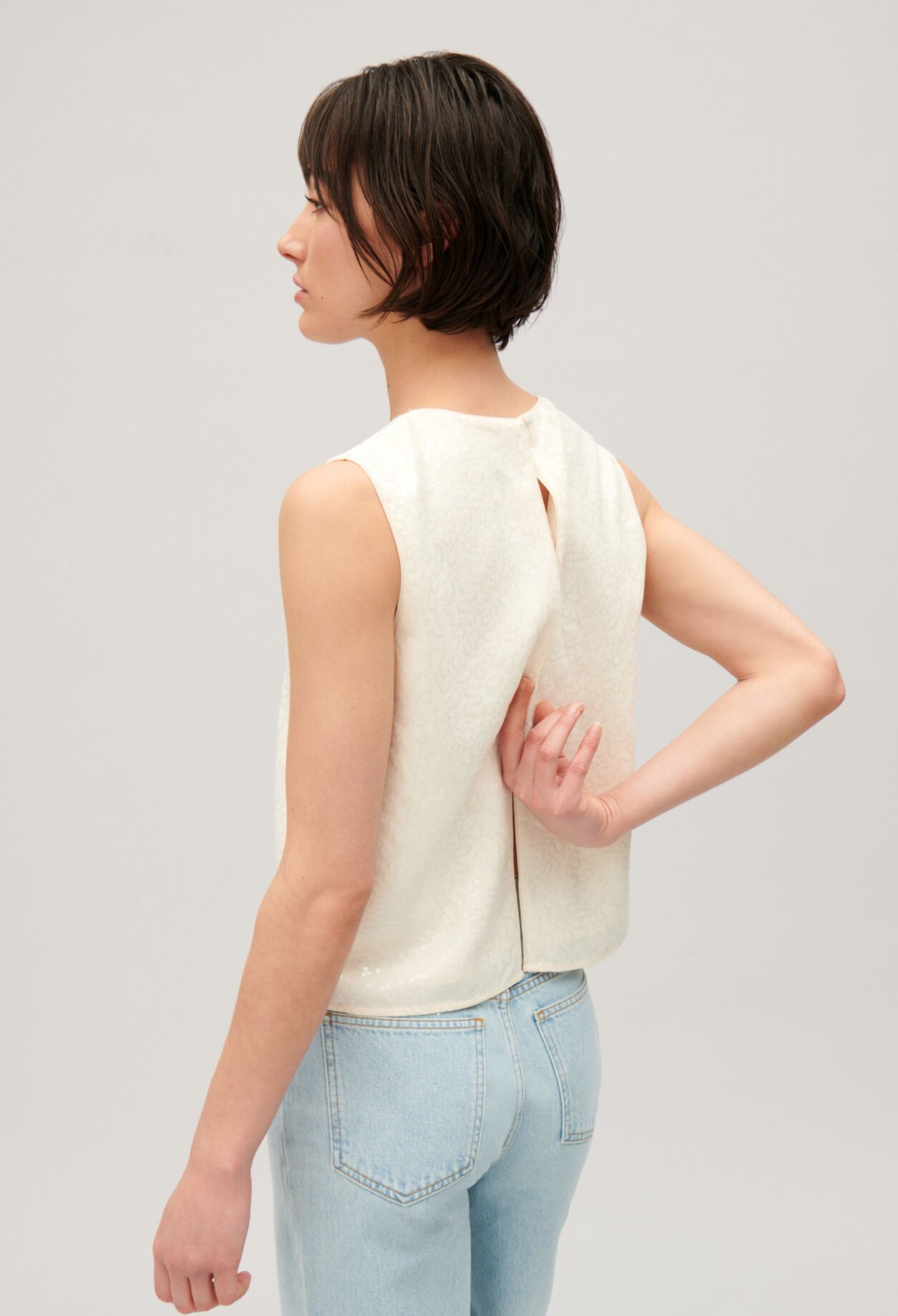 Top sans manches paillettes écru