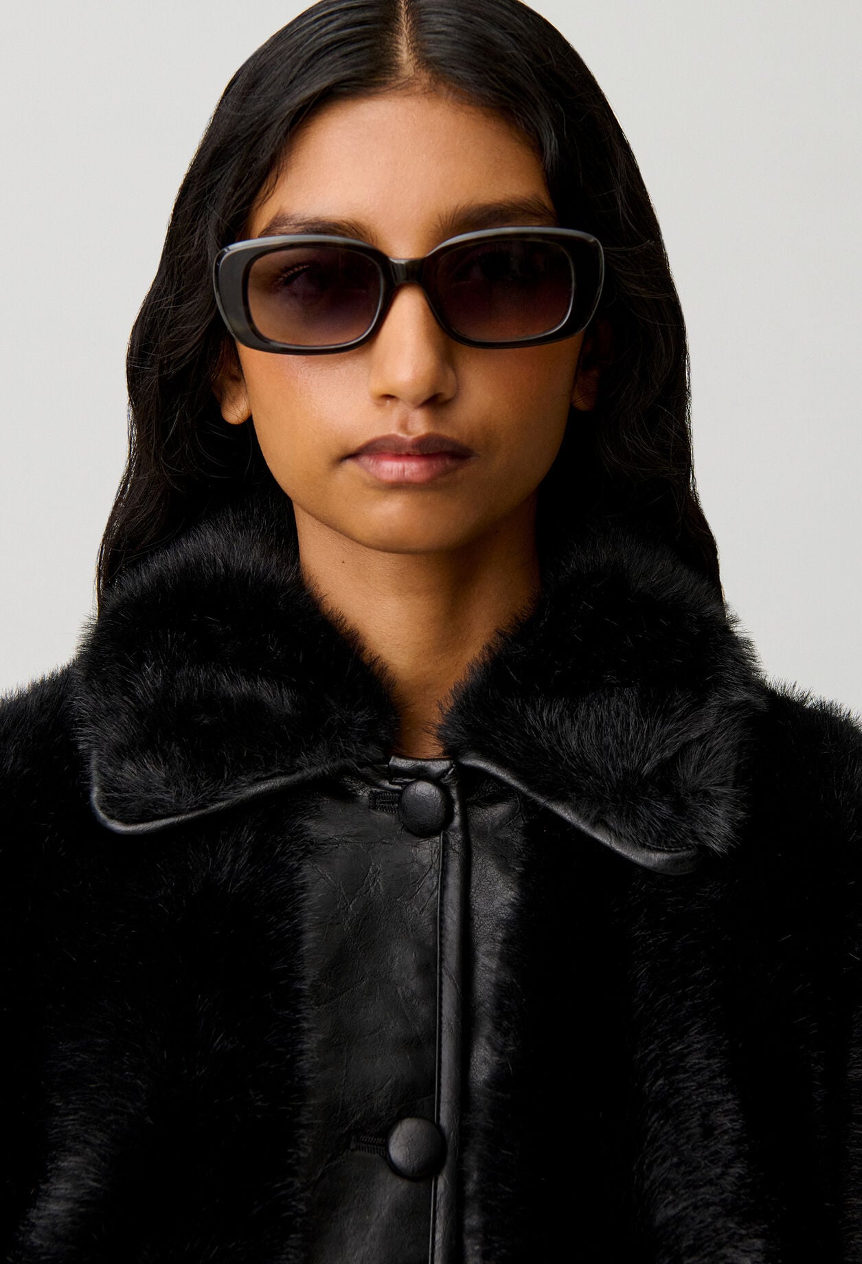 Veste courte fausse fourrure