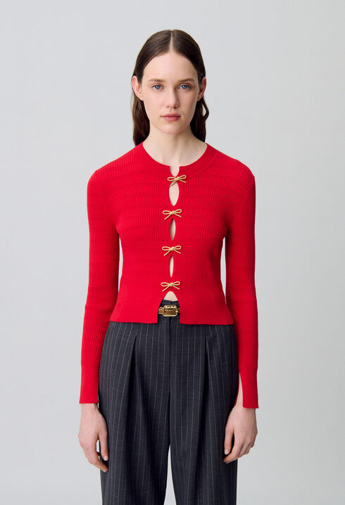 Pull maille fine nœuds