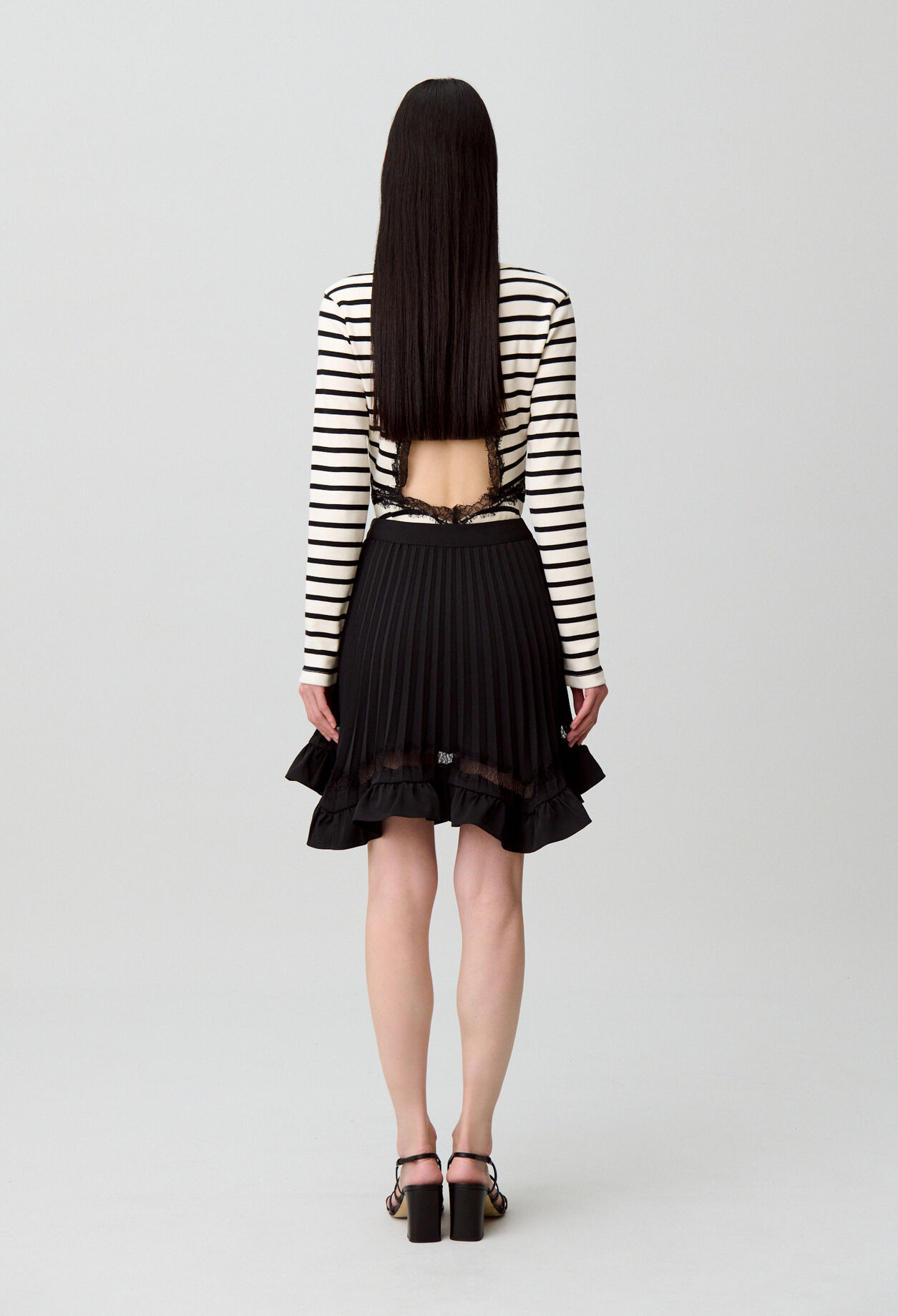 Jupe asymétrique dentelle