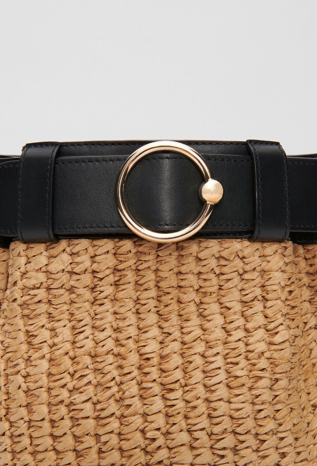 Sac seau en cuir responsable