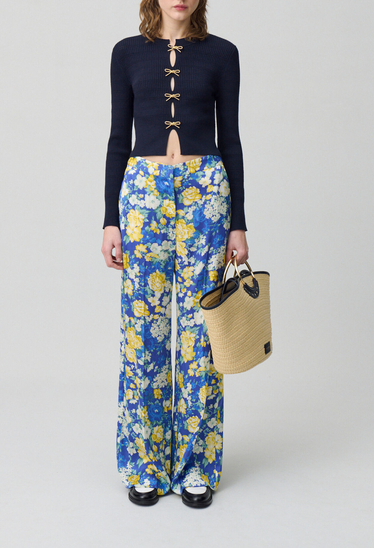 Pantalon droit large &agrave; fleurs