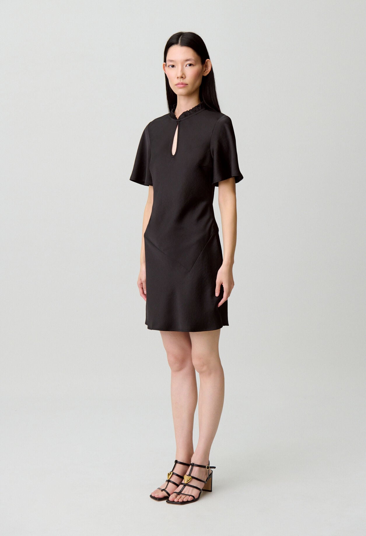 Robe courte fluide