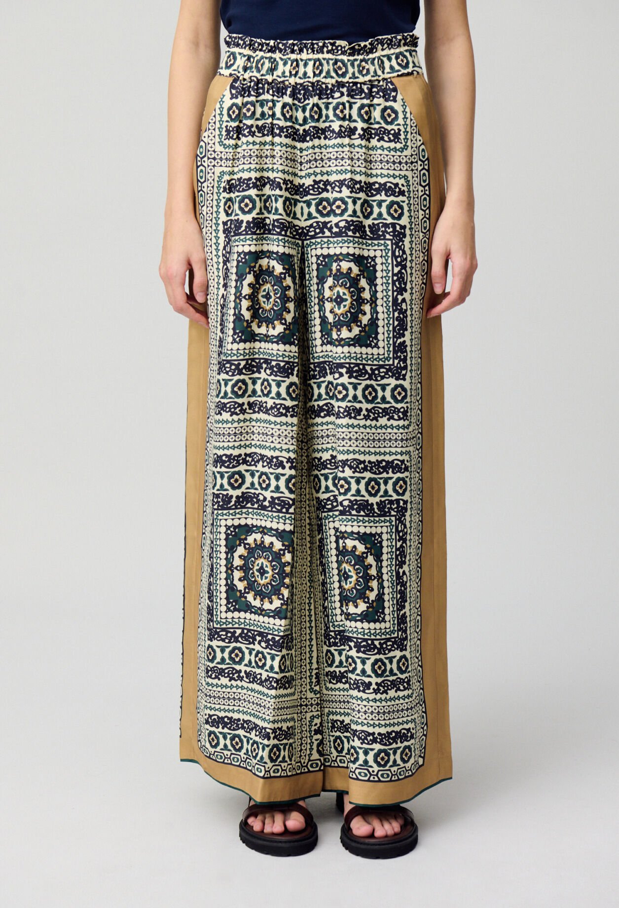 Pantalon large fluide imprimé